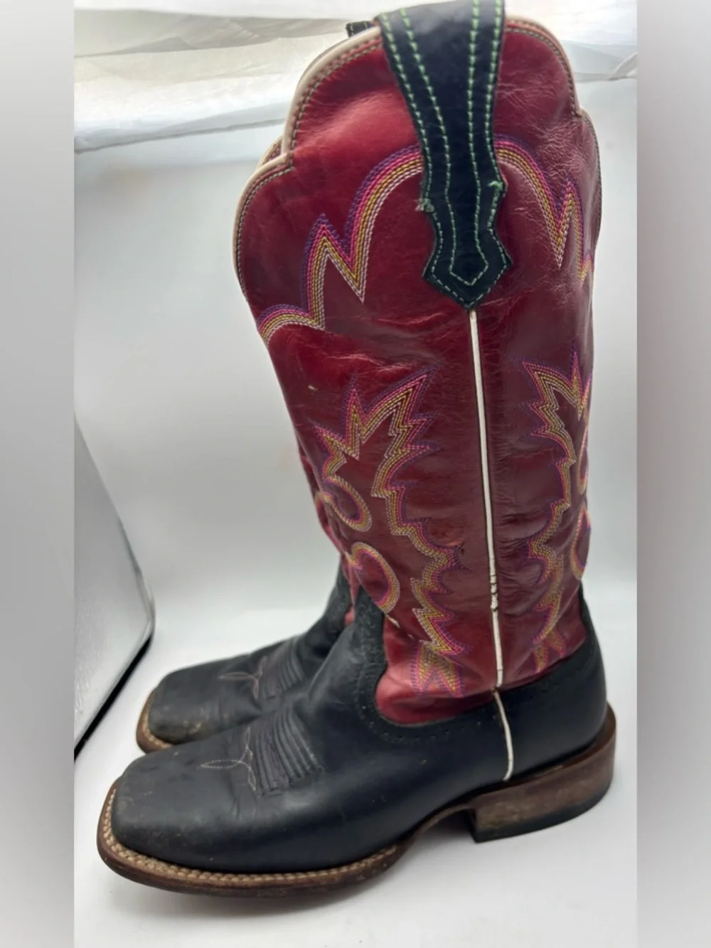 Ariat Western Boots Women 6C Red Black Leather Cowboy Rodeo Western - Picture 5 of 7
